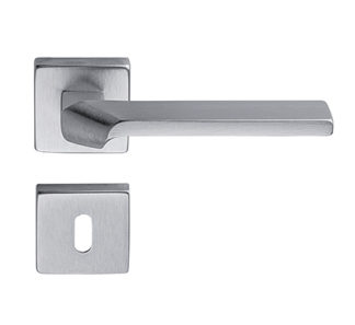 Maniglia per porte modello Vera